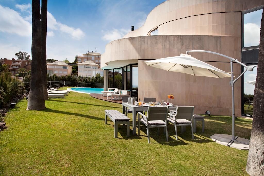Villa Rock Sant Just Desvern Bagian luar foto